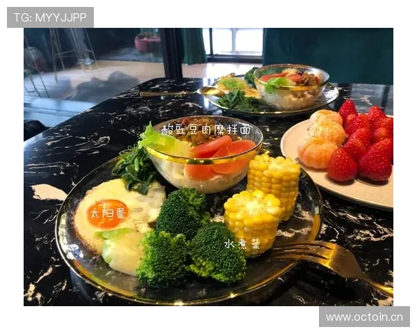 杨昊训练完直接去超市抢打折菜? 杨昊训练完直接去超市抢打折菜?